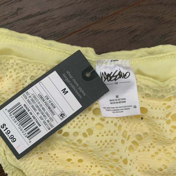 Women’s yellow bikini nwt! XL top Medium bottom - Picture 2 of 5